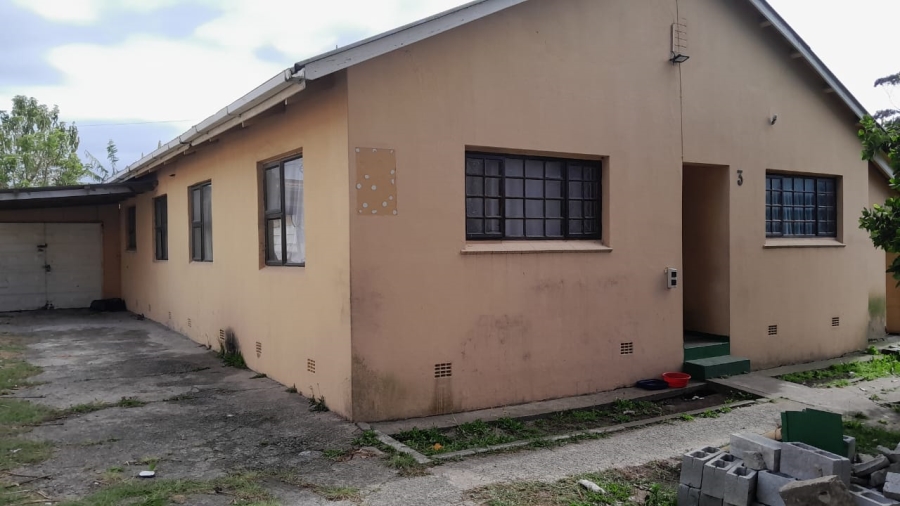3 Bedroom Property for Sale in Amalinda Eastern Cape